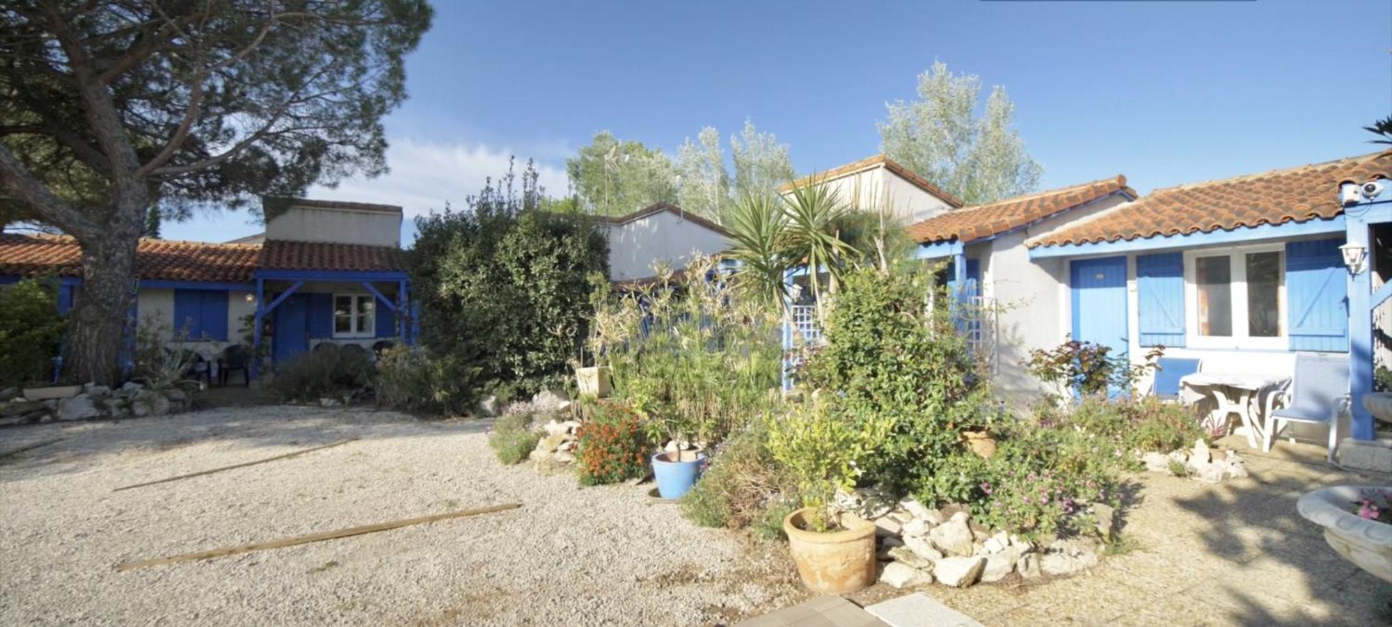 Hotel Des 4 Vents "Esprit Camargue" Aigues-Mortes Kültér fotó